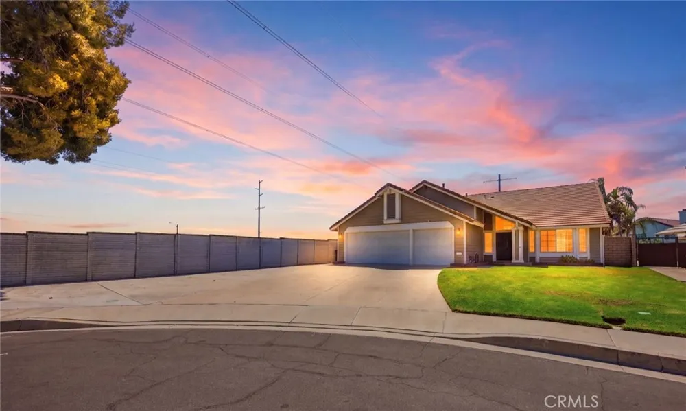 3762 S Peach Tree Ontario, CA 91761