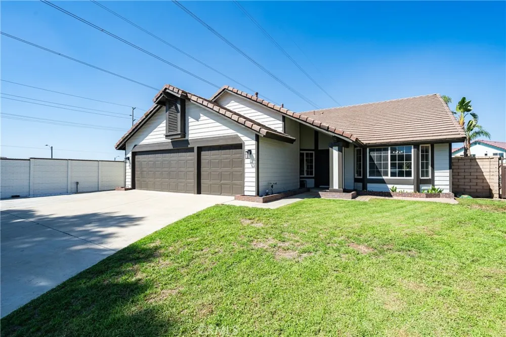 3762 S Peach Tree Ontario, CA 91761