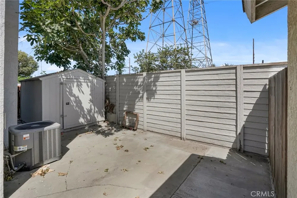 237 Orleans Long Beach, CA 90805