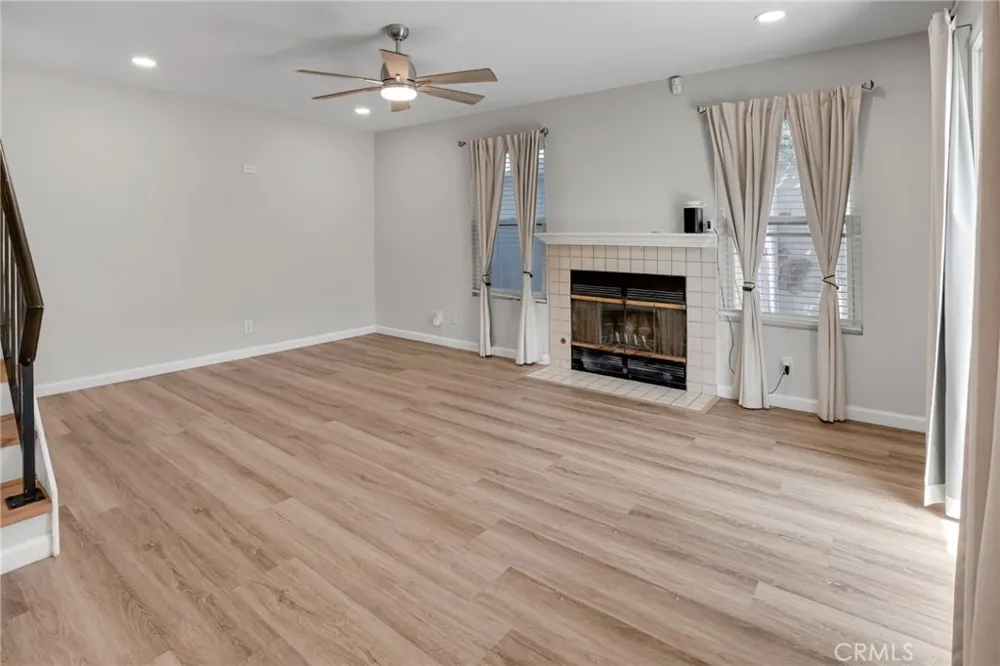 237 Orleans Long Beach, CA 90805