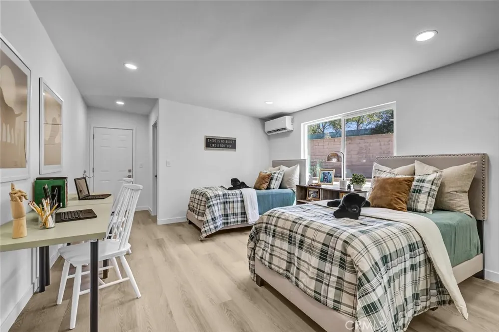 25495 Morningstar Lake Forest, CA 92630