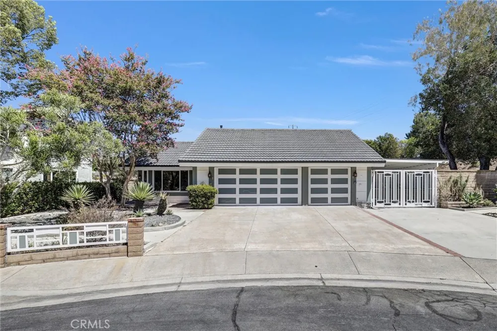25495 Morningstar Lake Forest, CA 92630