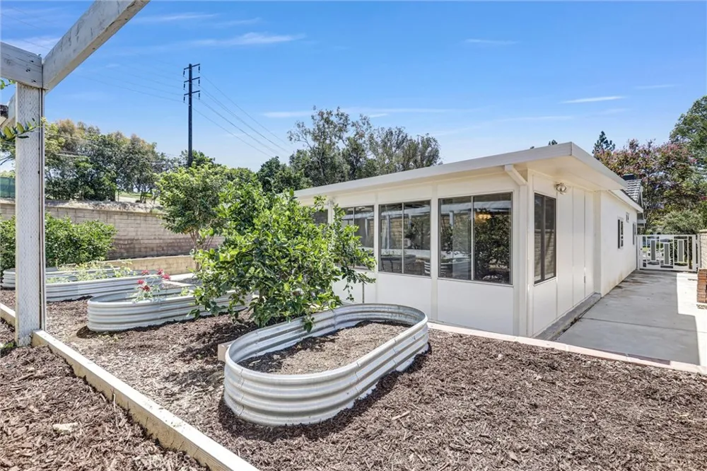 25495 Morningstar Lake Forest, CA 92630