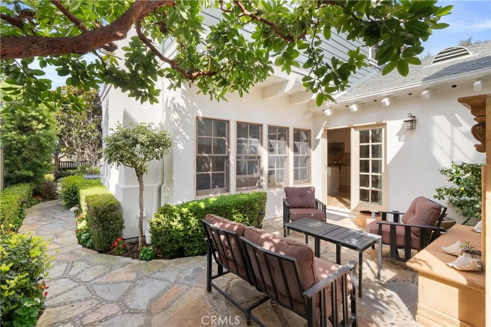 2501 Bungalow Place #1 Corona del Mar, CA 92625