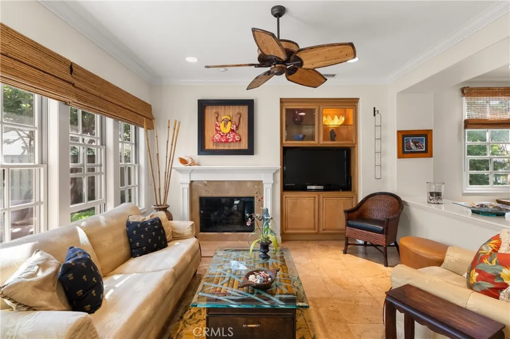 2501 Bungalow Place #1 Corona del Mar, CA 92625