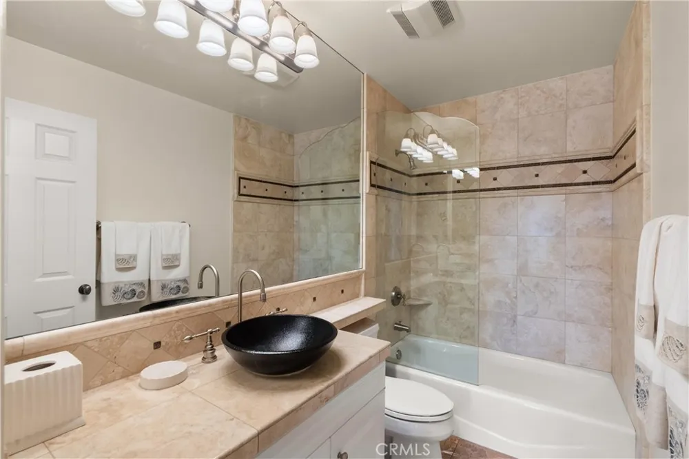 2501 Bungalow Place #1 Corona del Mar, CA 92625