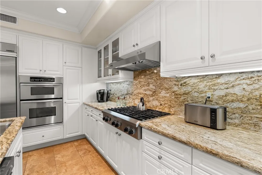 2501 Bungalow Place #1 Corona del Mar, CA 92625