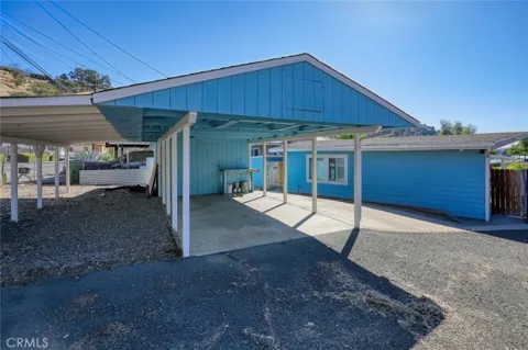 12953 Lakeshore