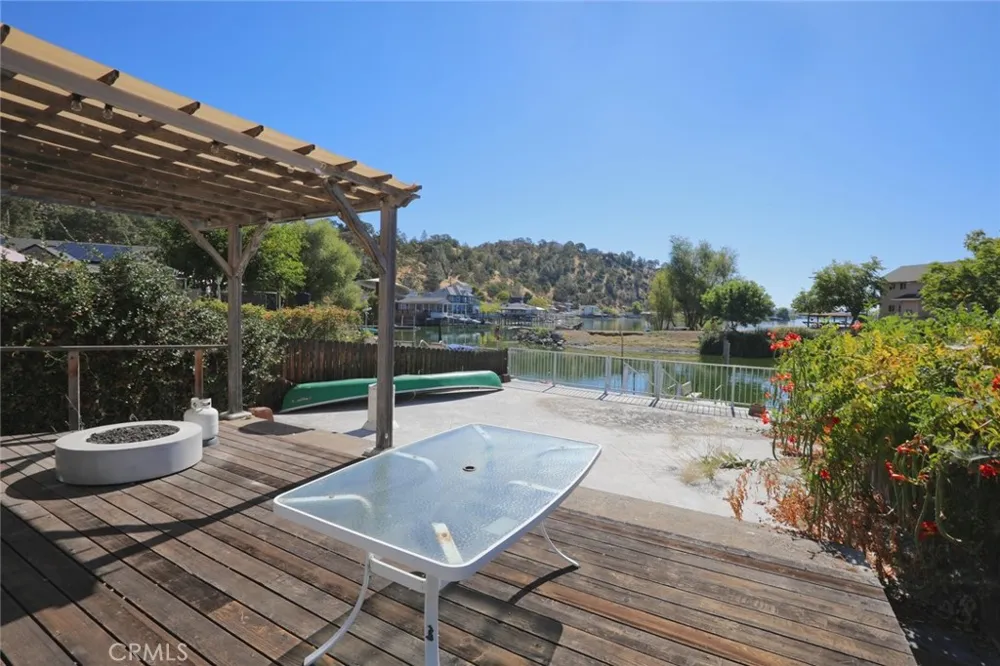 12953 Lakeshore Clearlake, CA 95422