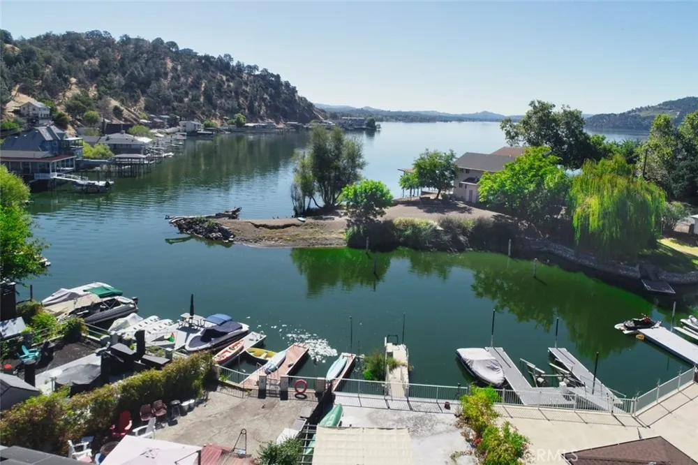 12953 Lakeshore Clearlake, CA 95422