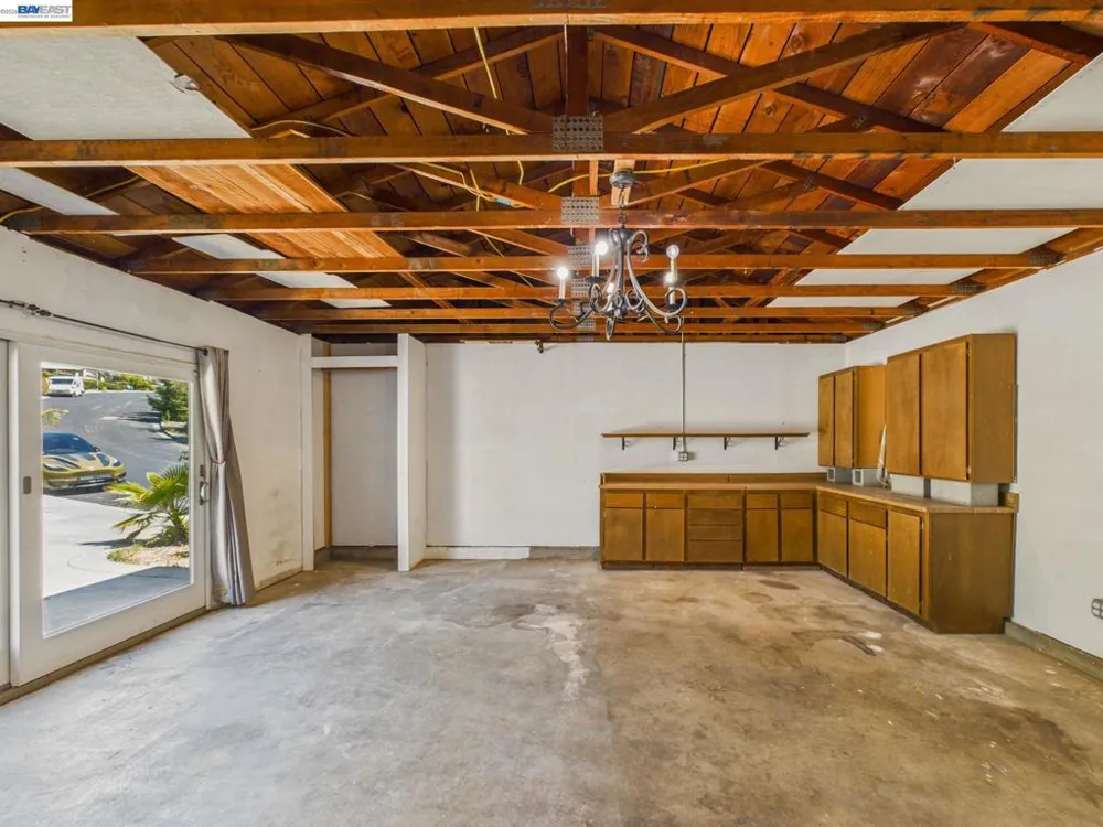 327 Steven Cir Benicia, CA 94510