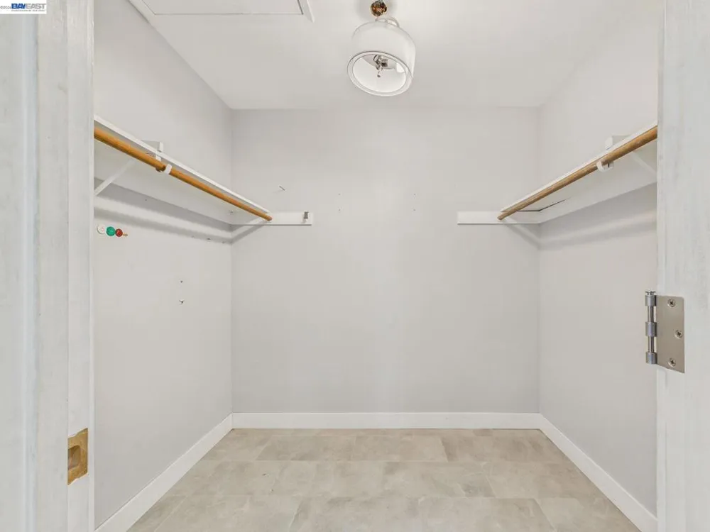 327 Steven Cir Benicia, CA 94510