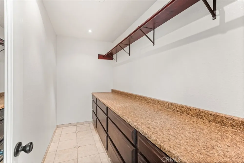 12283 Thomas Lane Yucaipa, CA 92399