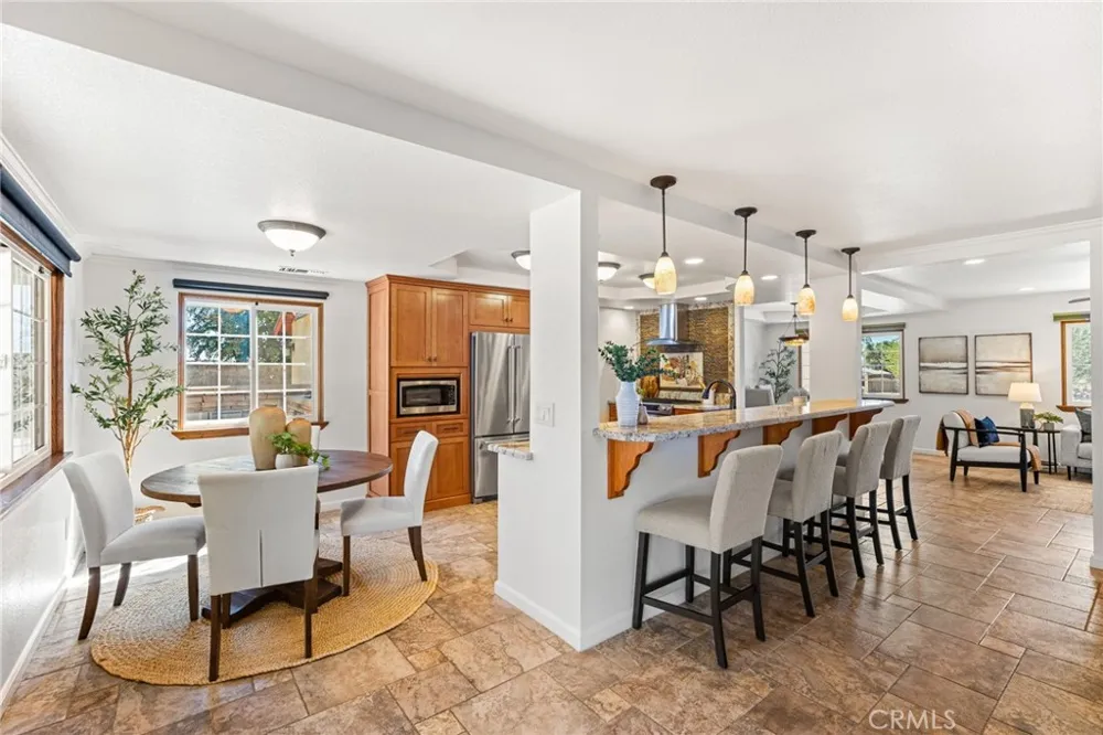 12283 Thomas Lane Yucaipa, CA 92399