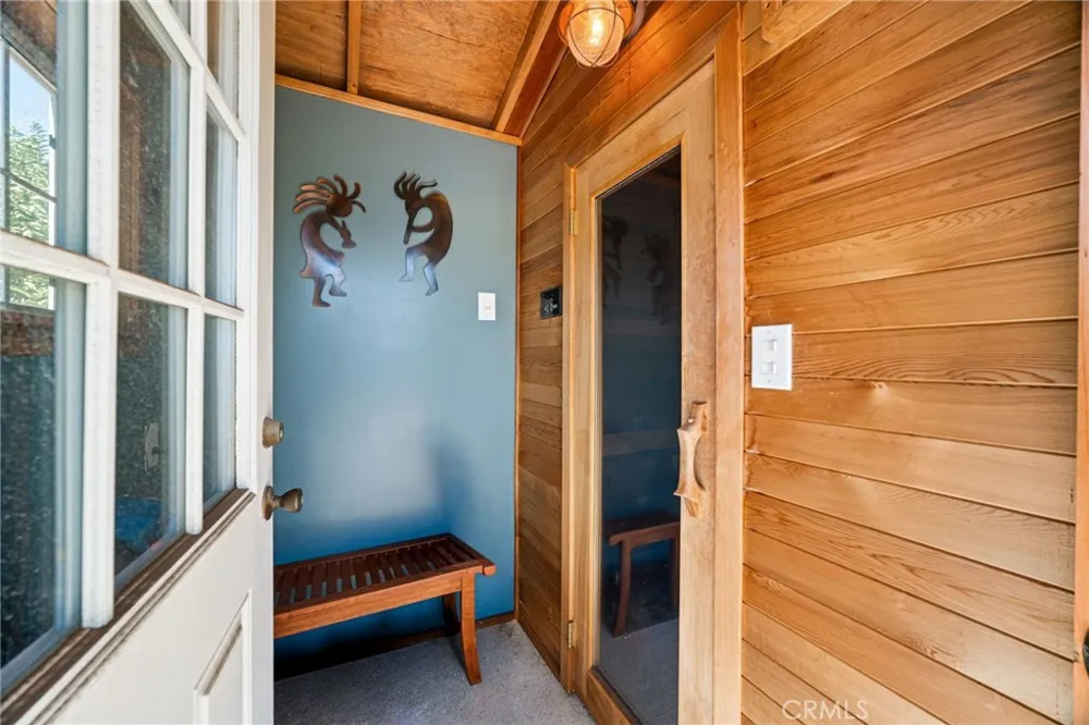 12283 Thomas Lane Yucaipa, CA 92399