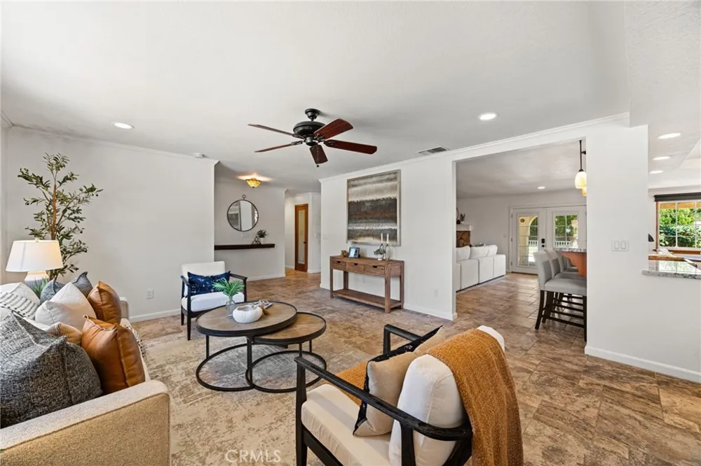 12283 Thomas Lane Yucaipa, CA 92399