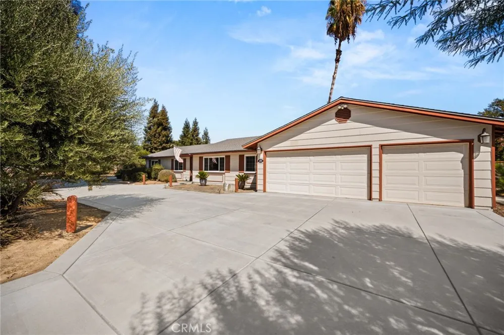 12283 Thomas Lane Yucaipa, CA 92399
