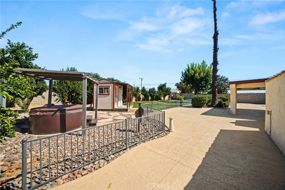 12283 Thomas Lane Yucaipa, CA 92399