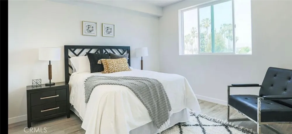 7022 Alabama Ave #304 Canoga Park, CA 91303