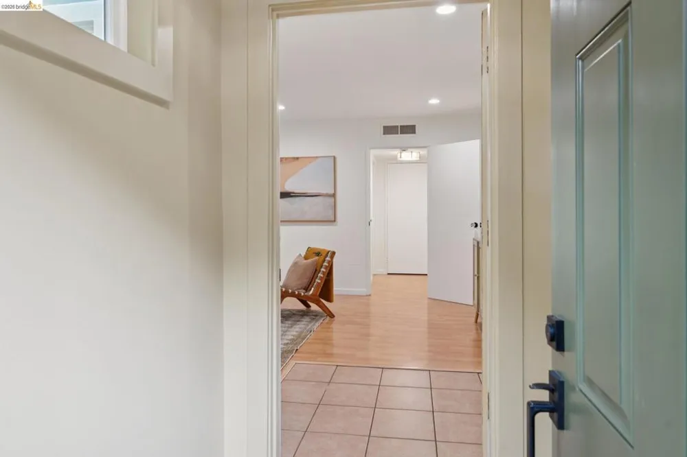 3323 Pinole Valley Rd Pinole, CA 94564