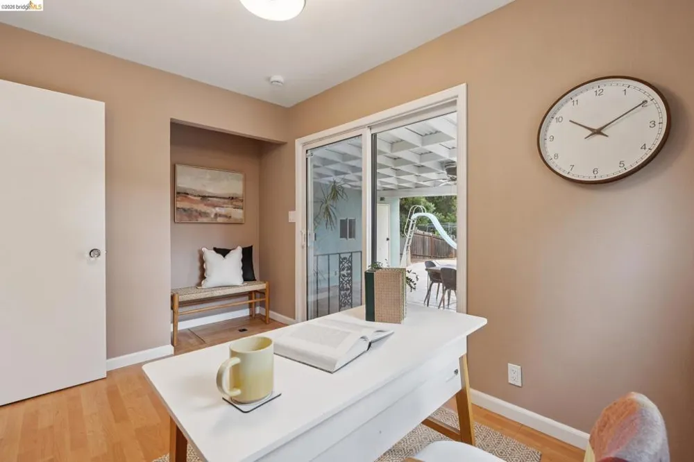 3323 Pinole Valley Rd Pinole, CA 94564
