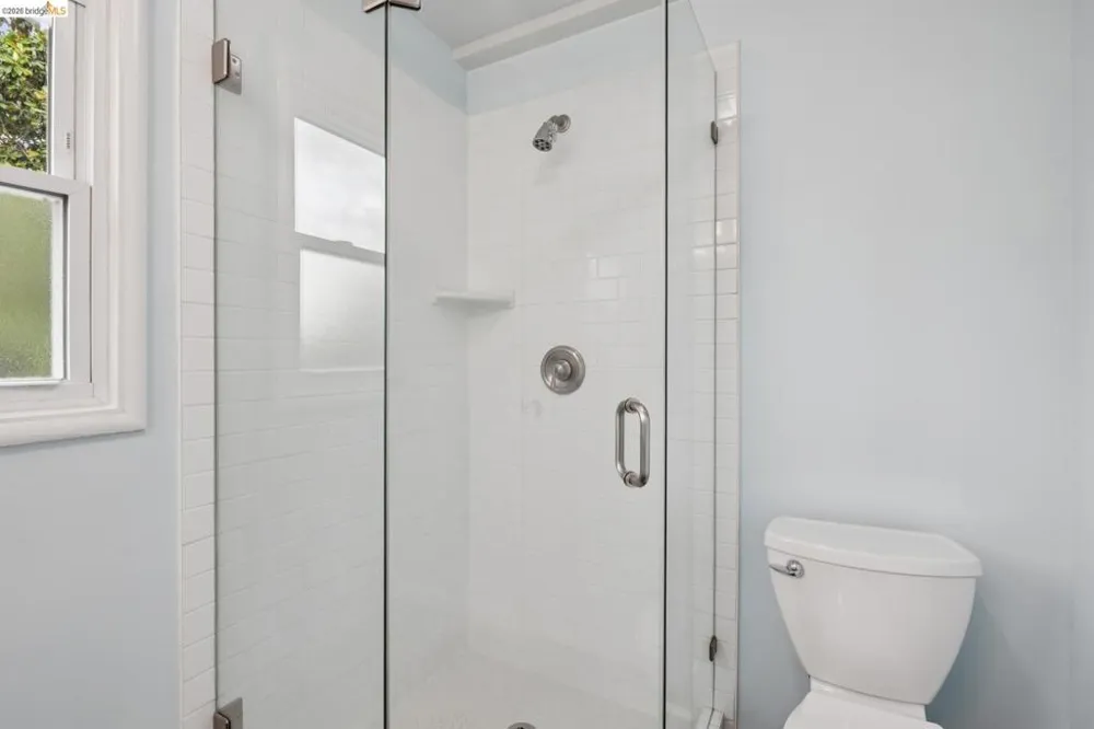 3323 Pinole Valley Rd Pinole, CA 94564