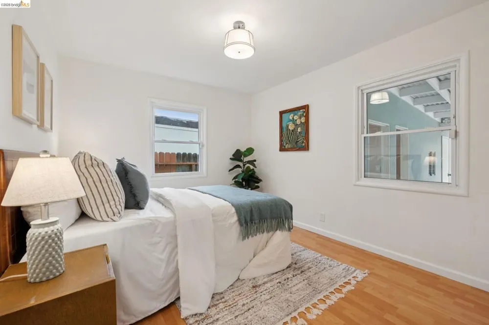 3323 Pinole Valley Rd Pinole, CA 94564