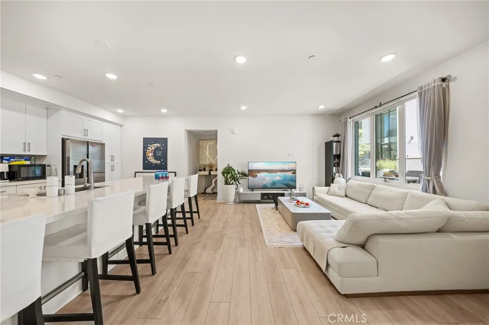 16175 Dawn Way #103 Tustin, CA 92782