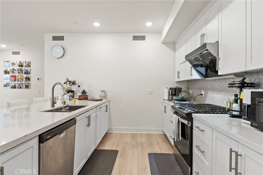 16175 Dawn Way #103 Tustin, CA 92782