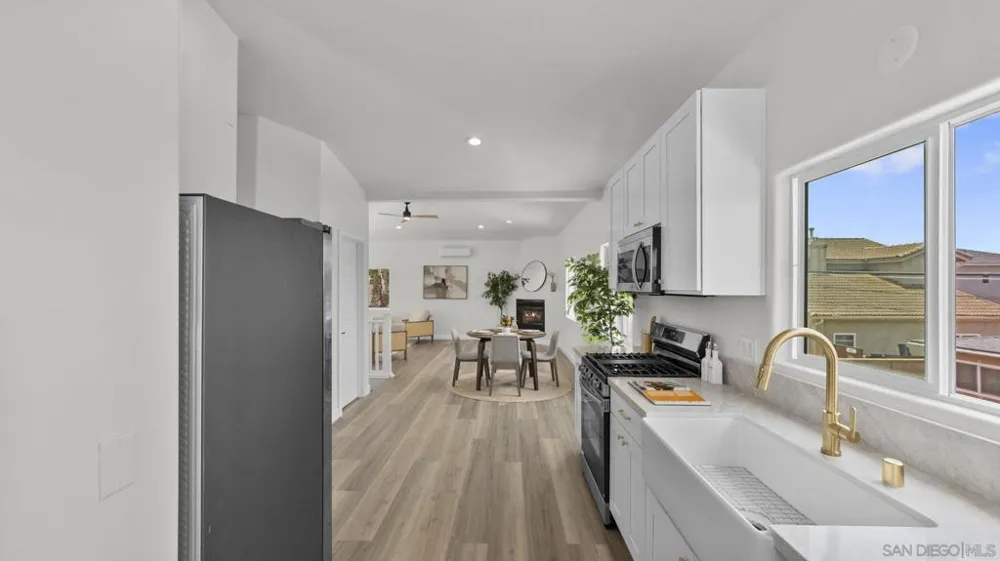 570 Emory St #B Imperial Beach, CA 91932