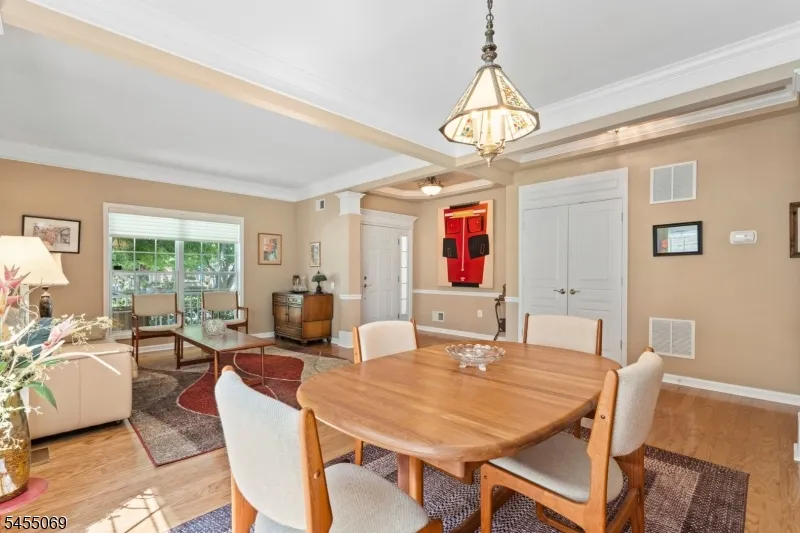 574 Post Ln Franklin, NJ 08873