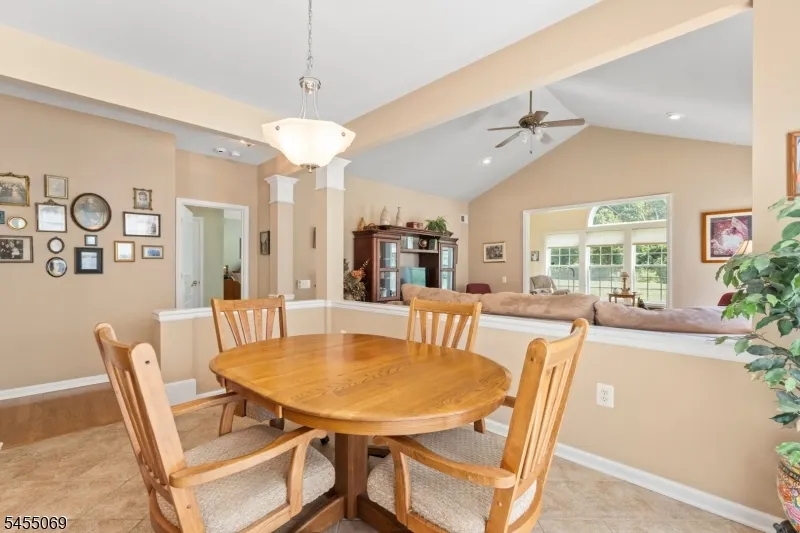 574 Post Ln Franklin, NJ 08873