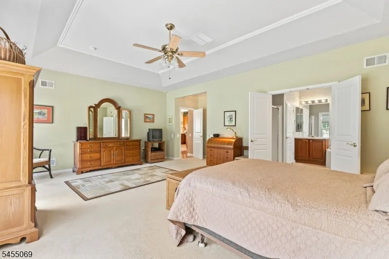 574 Post Ln Franklin, NJ 08873