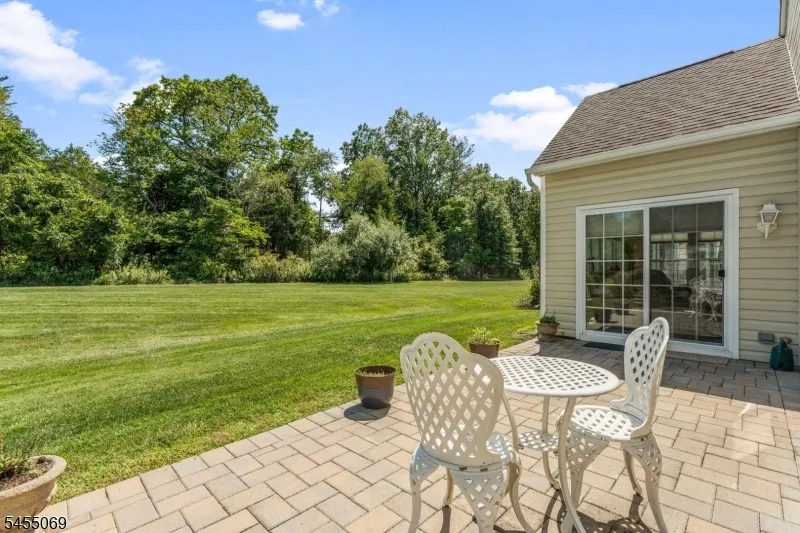 574 Post Ln Franklin, NJ 08873