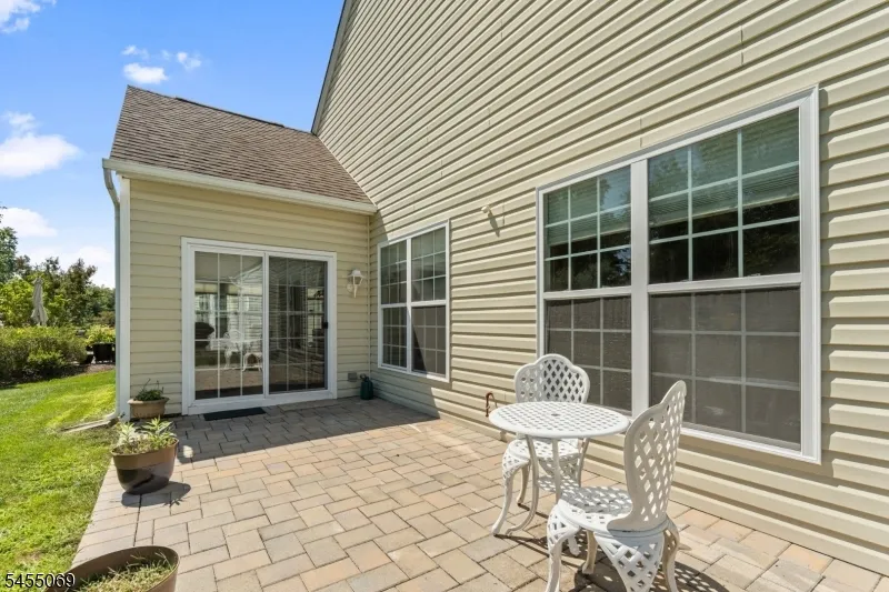 574 Post Ln Franklin, NJ 08873
