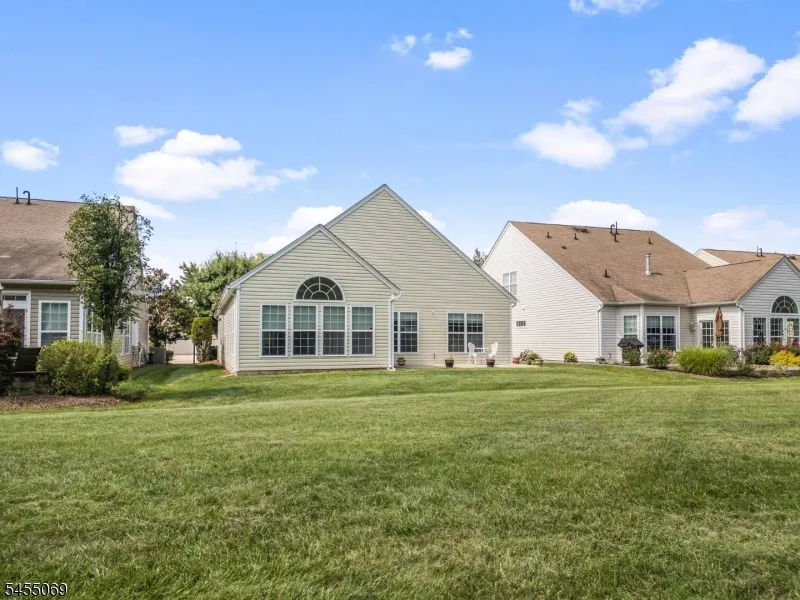 574 Post Ln Franklin, NJ 08873