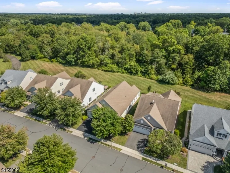 574 Post Ln Franklin, NJ 08873