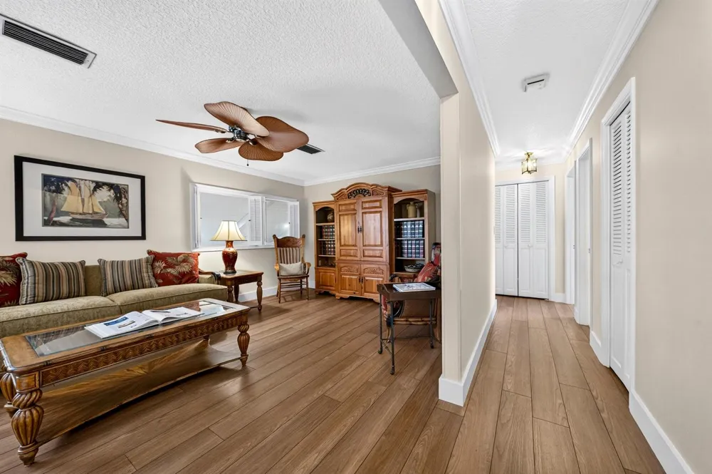 7100 E Cypresshead Drive E Parkland, FL 33067