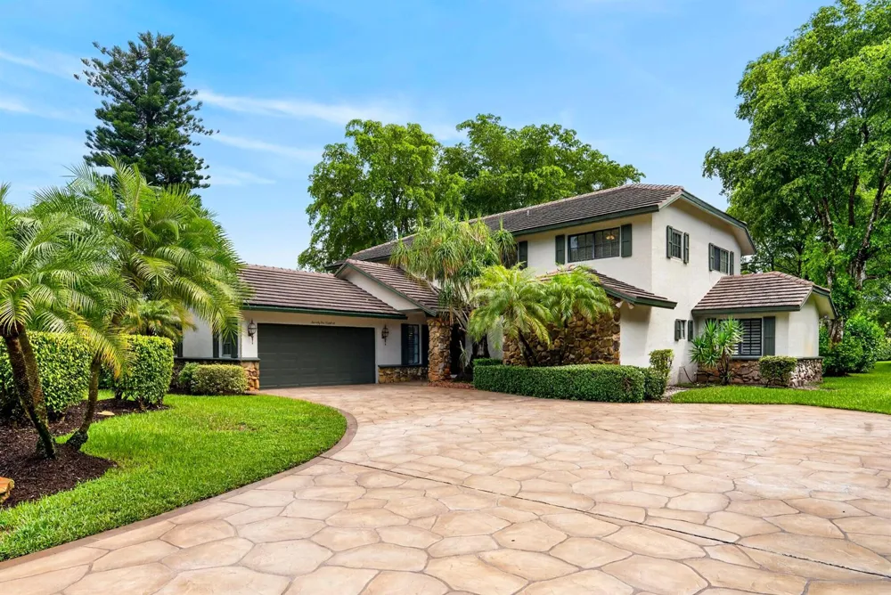 7100 E Cypresshead Drive E Parkland, FL 33067