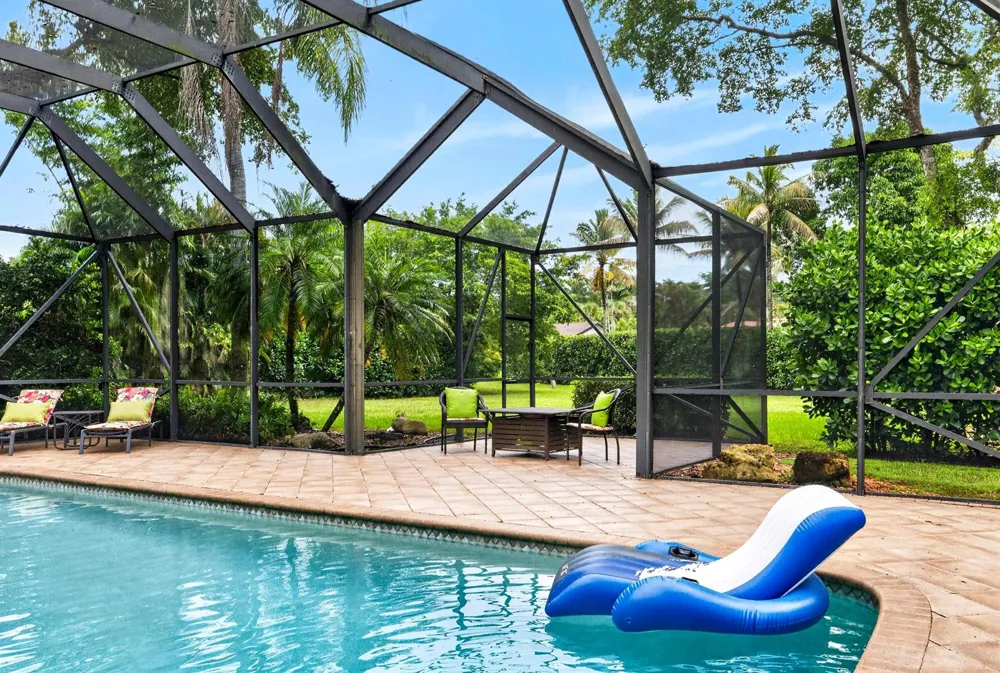 7100 E Cypresshead Drive E Parkland, FL 33067