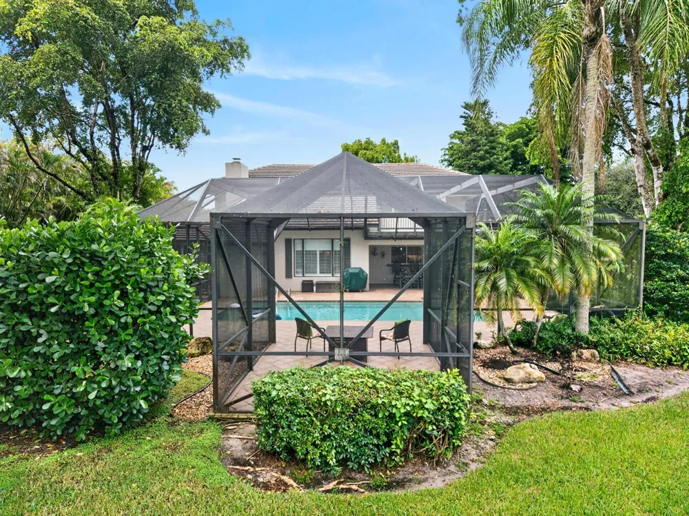 7100 E Cypresshead Drive E Parkland, FL 33067
