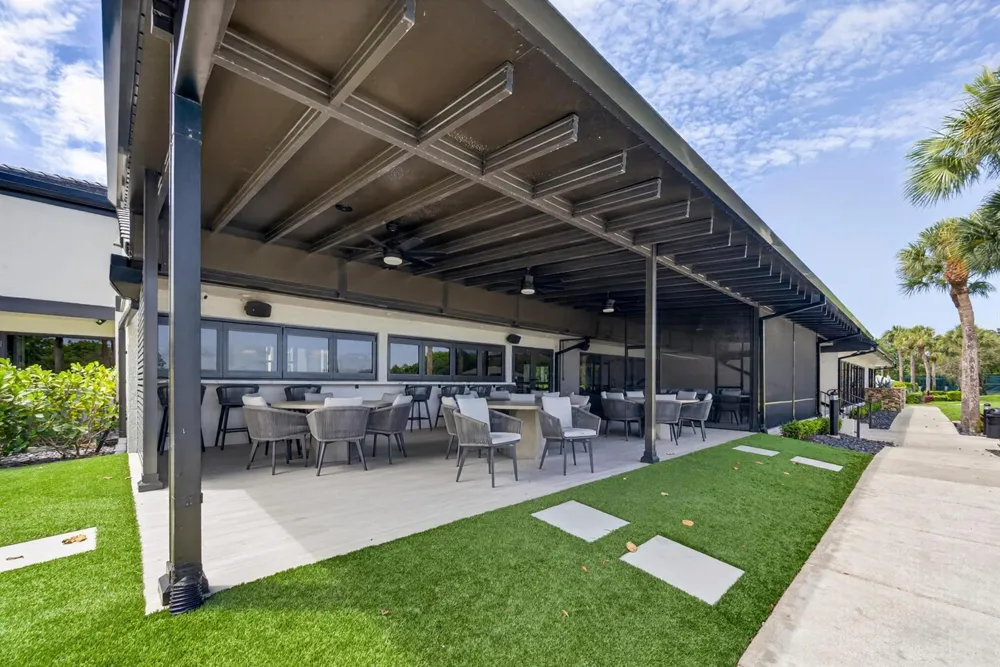 7100 E Cypresshead Drive E Parkland, FL 33067