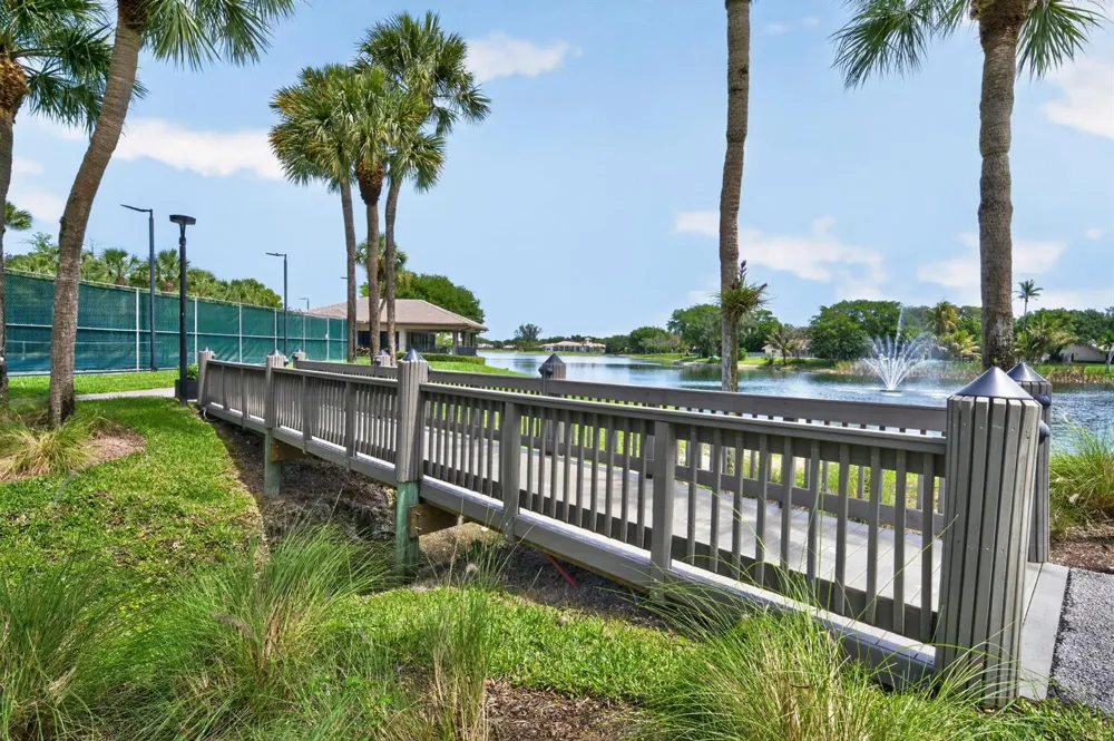 7100 E Cypresshead Drive E Parkland, FL 33067