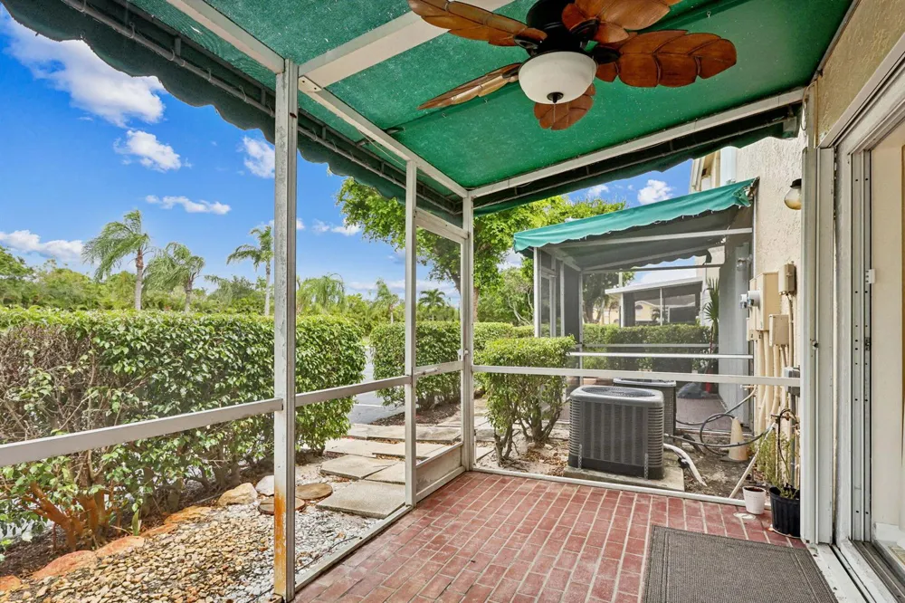 368 WATERSIDE DRIVE Hypoluxo, FL 33462