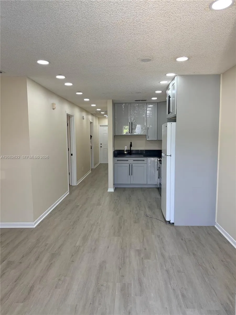 7665 CHASE RD #6 Lakeland, FL 33594