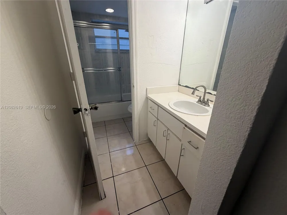16118 NE 21st Ave #7 North Miami Beach, FL 33162