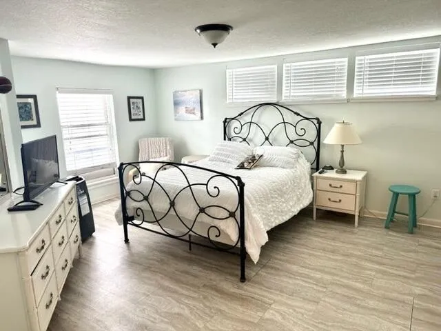 211 Orange Avenue Fort Pierce, FL 34950