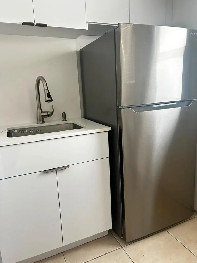 2903 Point East Dr #K611 Aventura, FL 33160