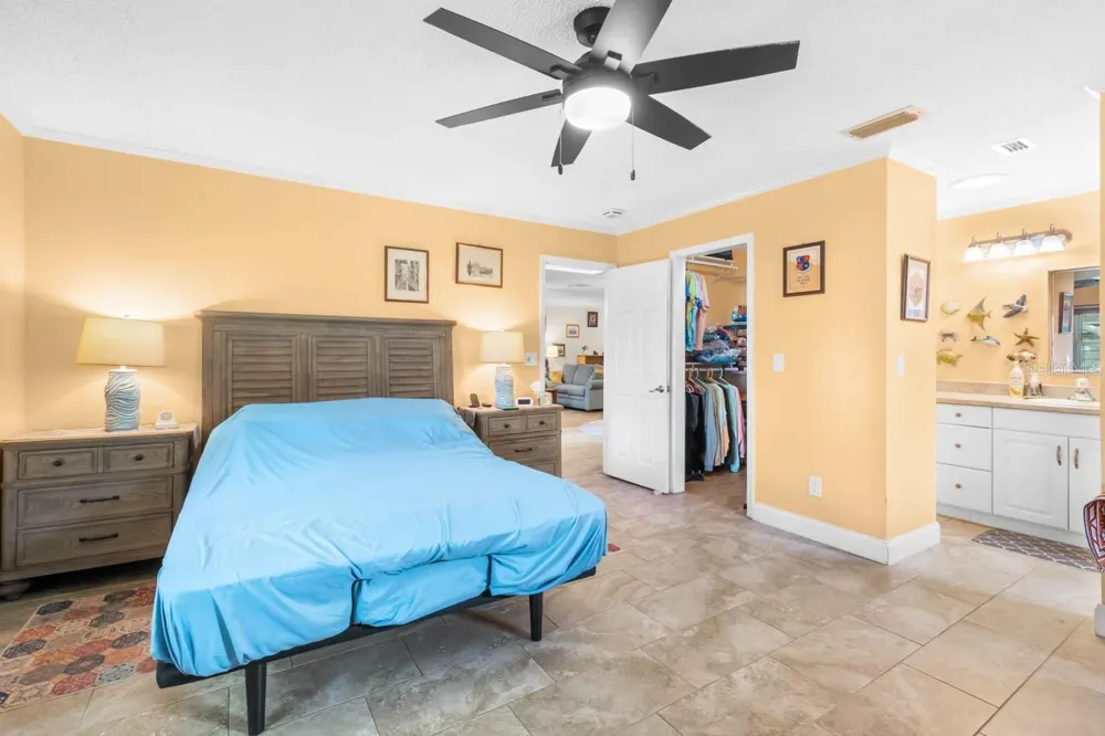 2519 LONIGAN PLACE Sun City Center, FL 33573