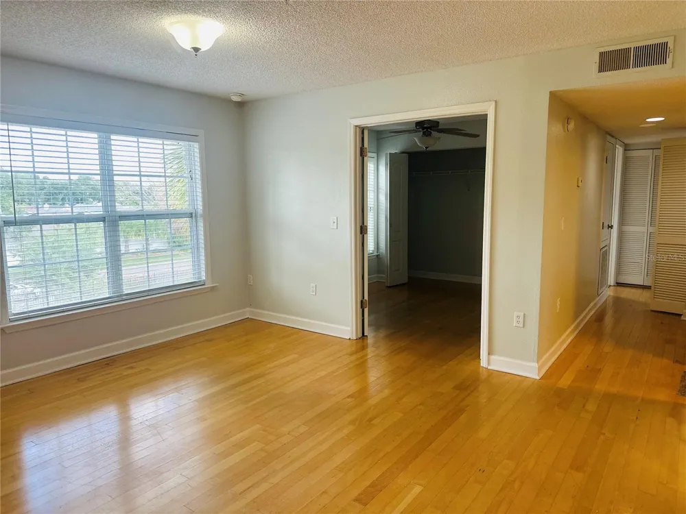 2071 DIXIE BELLE DRIVE #2071S Orlando, FL 32812